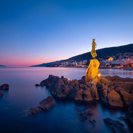 Opatija Pearl Apartment Екстериор снимка